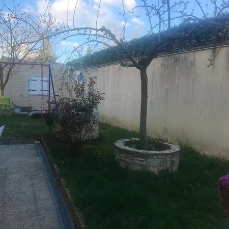 Apartment D'une A Beaune Avec Jardin Clos Et Wifi
