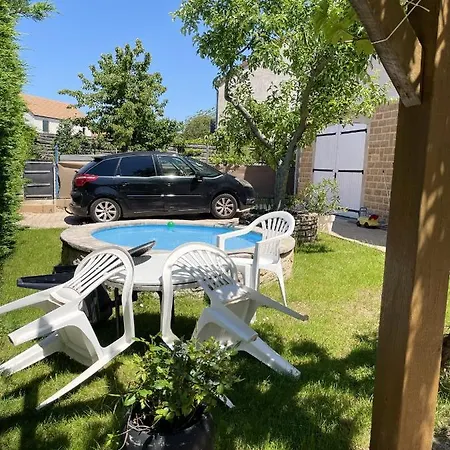Apartment D'une A Beaune Avec Jardin Clos Et Wifi Beaune (Cote d'Or)